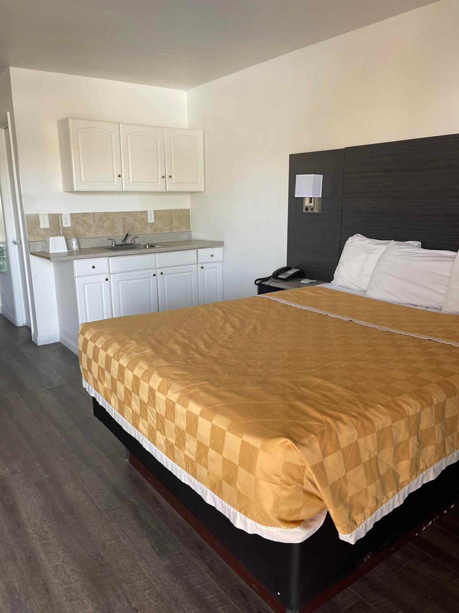 Windsor Inn Lake Havasu City Esterno foto